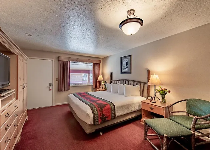Antler Motel 3*