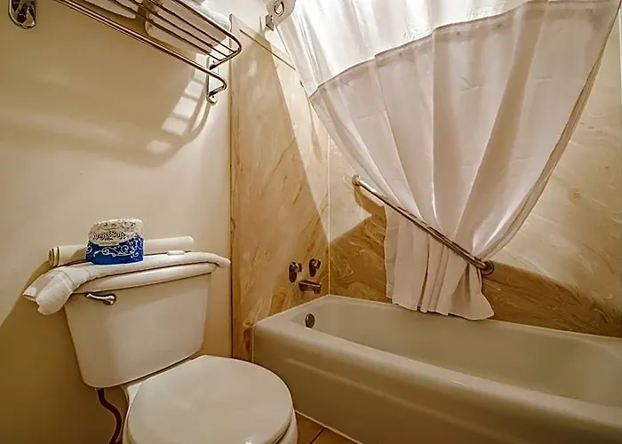 Antler Motel 3*